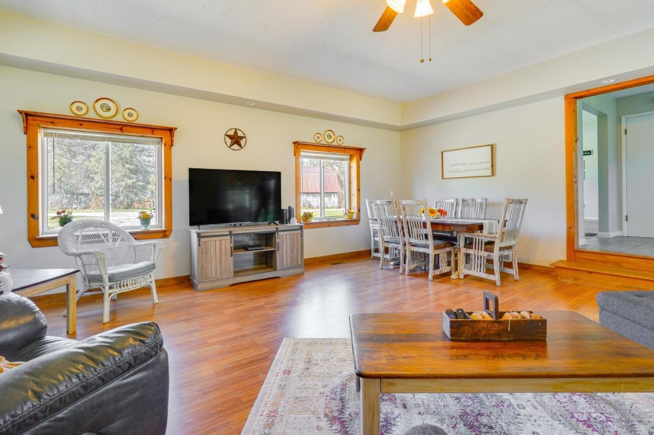 Hocking Hills Hideaway With Hot Tub And Fire Pit! Villa Logan Exterior photo