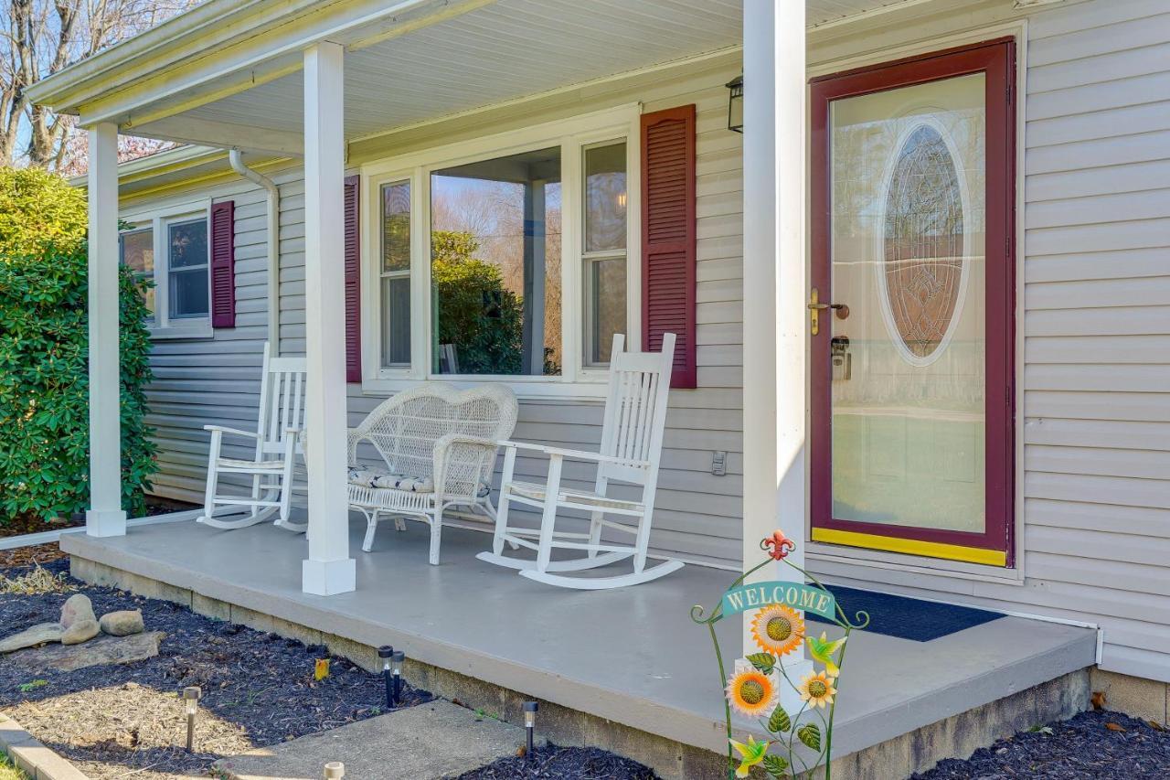Hocking Hills Hideaway With Hot Tub And Fire Pit! Villa Logan Exterior photo